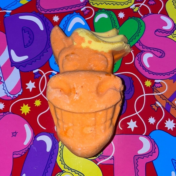 Lush Other - LUSH gift horse bath bomb